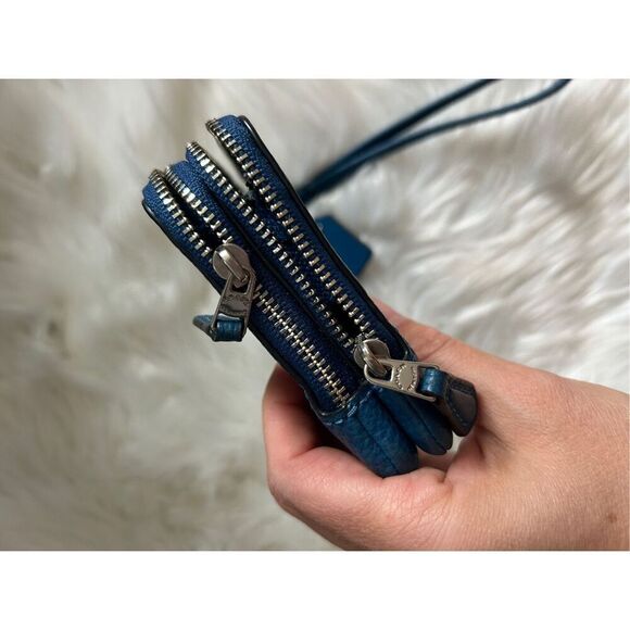 Coach double Corner Zip Wristlet Denim Blue Refined Pebbled Leather - Picture 7 of 10